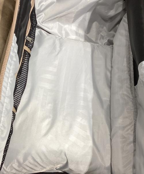 BACH（バッハ）BACH (バッハ) Dr. Duffel 40L ベージュの古着・服飾アイテム