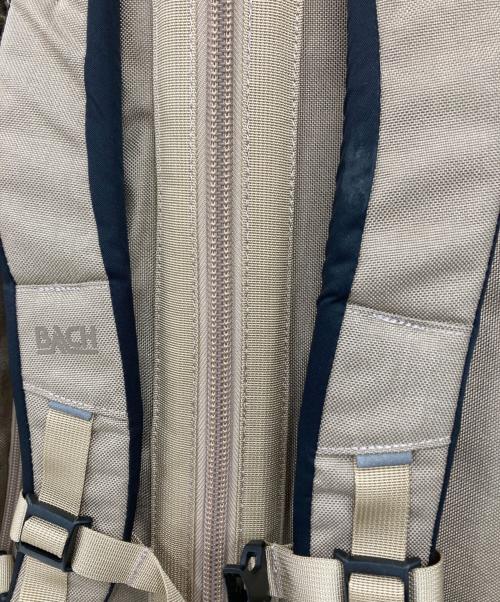 BACH（バッハ）BACH (バッハ) Dr. Duffel 40L ベージュの古着・服飾アイテム
