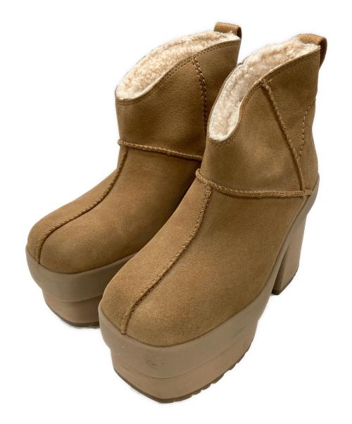 UGG（アグ）UGG (アグ) New Heights Platform Mini ブラウン サイズ:23の古着・服飾アイテム