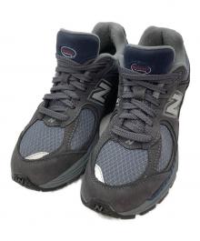 NEW BALANCE（ニューバランス）の古着「M2002RLG　スニーカー」｜グレー