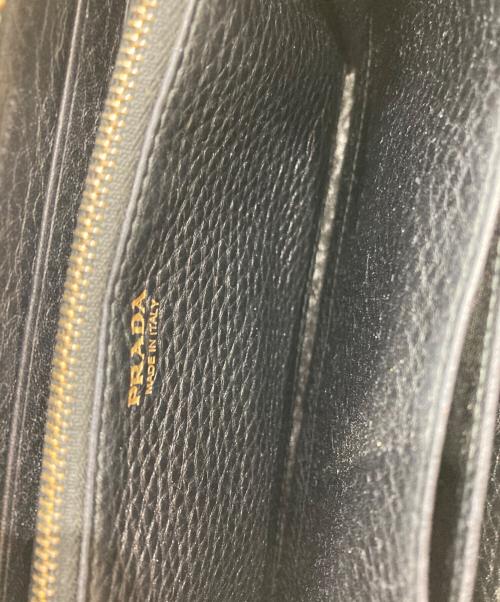 PRADA（プラダ）PRADA (プラダ) ラウンドファスナー財布 ブラックの古着・服飾アイテム