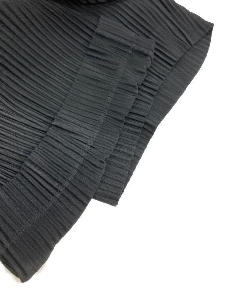 HOMME PLISSE ISSEY MIYAKE（オム プリッセ イッセイ ミヤケ）HOMME PLISSE ISSEY MIYAKE (オム プリッセ イッセイ ミヤケ) プリーツワイドパンツ ブラック サイズ:2の古着・服飾アイテム