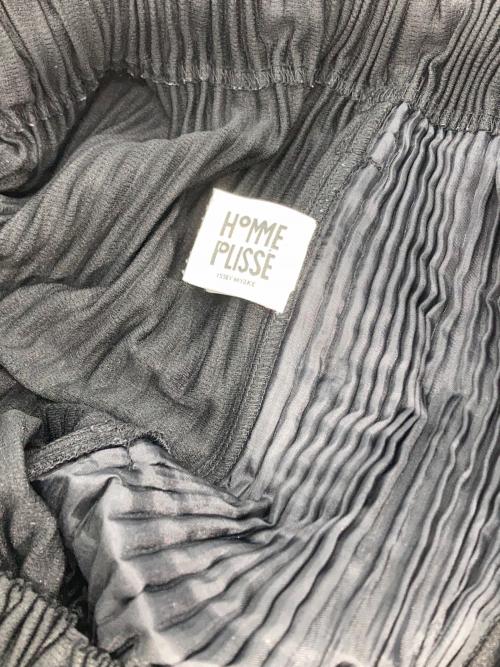 HOMME PLISSE ISSEY MIYAKE（オム プリッセ イッセイ ミヤケ）HOMME PLISSE ISSEY MIYAKE (オム プリッセ イッセイ ミヤケ) プリーツワイドパンツ ブラック サイズ:2の古着・服飾アイテム