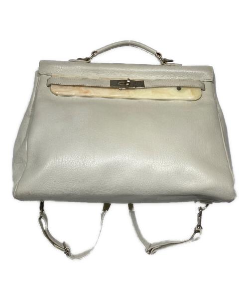 Jean Paul GAULTIER（ジャンポールゴルチェ）Jean Paul GAULTIER (ジャンポールゴルチェ) マルチウェイ ショルダーバッグ ホワイトの古着・服飾アイテム