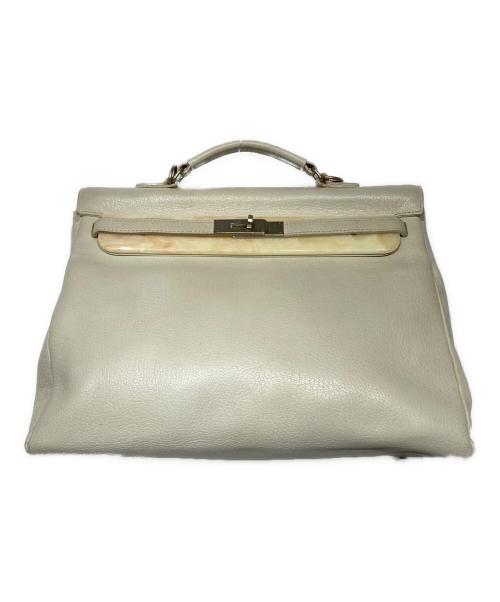 Jean Paul GAULTIER（ジャンポールゴルチェ）Jean Paul GAULTIER (ジャンポールゴルチェ) マルチウェイ ショルダーバッグ ホワイトの古着・服飾アイテム