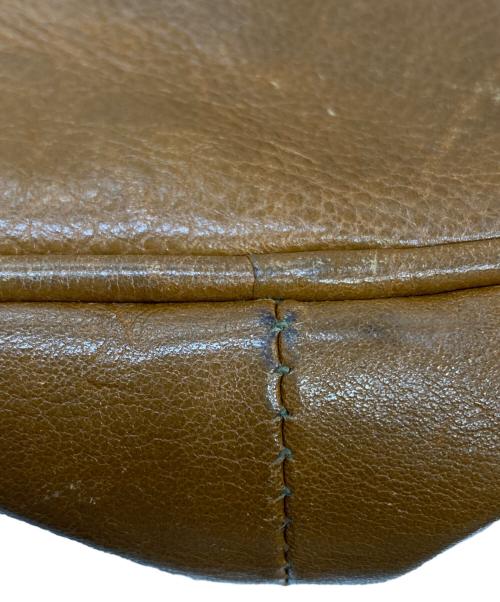 IL BISONTE（イル ビゾンテ）IL BISONTE (イル ビゾンテ) クロスボディバッグ ブラウンの古着・服飾アイテム