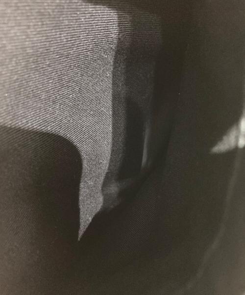 TUMI（トゥミ）TUMI (トゥミ) レザーショルダーバッグ ブラックの古着・服飾アイテム