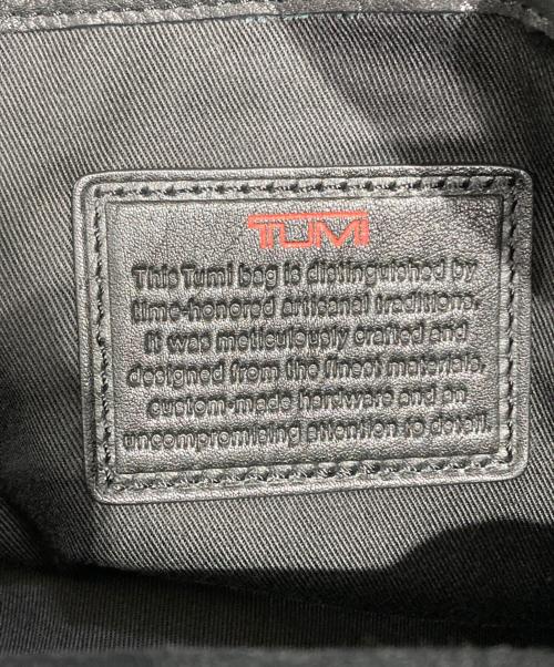 TUMI（トゥミ）TUMI (トゥミ) レザーショルダーバッグ ブラックの古着・服飾アイテム