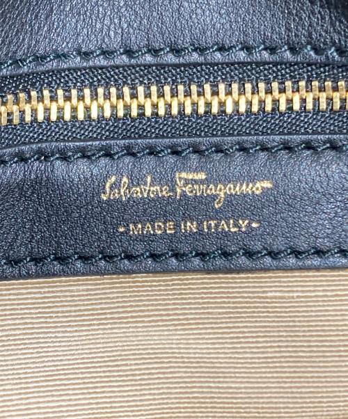Salvatore Ferragamo（サルヴァトーレ フェラガモ）Salvatore Ferragamo (サルヴァトーレ フェラガモ) レザーキャンバス トートバッグ アイボリー×ブラックの古着・服飾アイテム