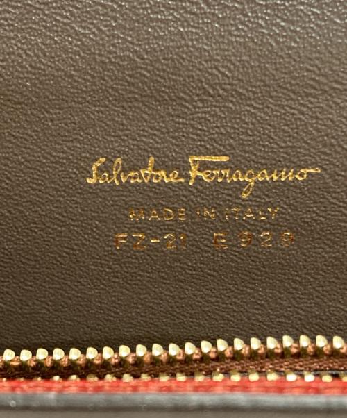 Salvatore Ferragamo（サルヴァトーレ フェラガモ）Salvatore Ferragamo (サルヴァトーレ フェラガモ) サークルハンドルトートバッグ レッドの古着・服飾アイテム