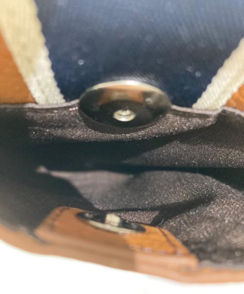 COACH（コーチ）COACH (コーチ) F70558　レザー2WAYショルダーバッグ ベージュの古着・服飾アイテム