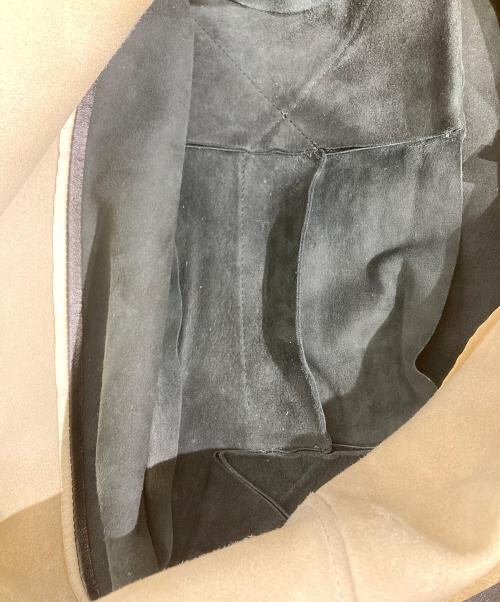 CELINE（セリーヌ）CELINE (セリーヌ) ホリゾンタルカバ ショルダーバッグ ホワイト×ブラックの古着・服飾アイテム