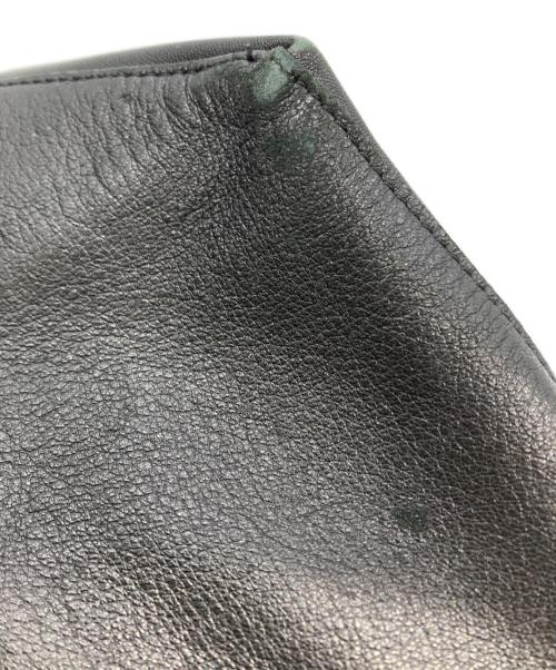 CELINE（セリーヌ）CELINE (セリーヌ) ホリゾンタルカバ ショルダーバッグ ホワイト×ブラックの古着・服飾アイテム