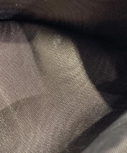 Maison Margiela（メゾンマルジェラ）Maison Margiela (メゾンマルジェラ) 4ステッチ 二つ折り ウォレット グリーンの古着・服飾アイテム