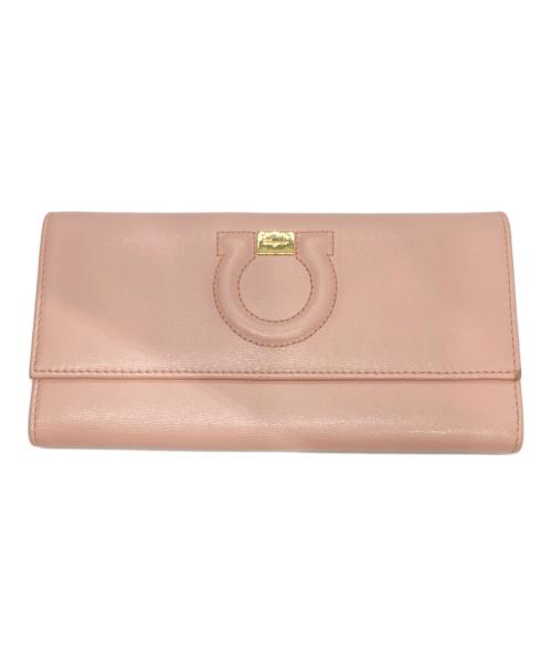 Salvatore Ferragamo（サルヴァトーレ フェラガモ）Salvatore Ferragamo (サルヴァトーレ フェラガモ) KM-22　ガンチーニ 長財布 ピンクの古着・服飾アイテム