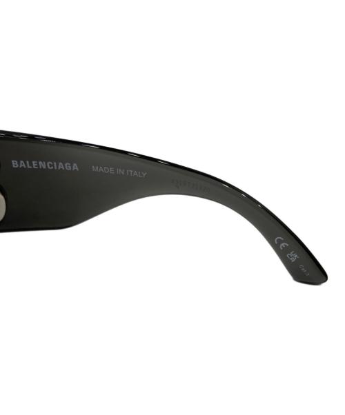 BALENCIAGA（バレンシアガ）BALENCIAGA (バレンシアガ) BB0359S　プラスチック BBロゴ サングラス ブラック サイズ:99□01-115の古着・服飾アイテム