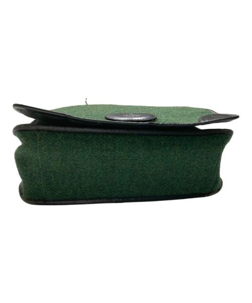 Vivienne Westwood（ヴィヴィアンウエストウッド）Vivienne Westwood (ヴィヴィアンウエストウッド) ショルダーバッグ グリーン×ブラックの古着・服飾アイテム