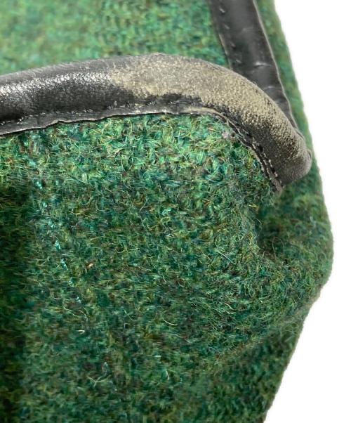 Vivienne Westwood（ヴィヴィアンウエストウッド）Vivienne Westwood (ヴィヴィアンウエストウッド) ショルダーバッグ グリーン×ブラックの古着・服飾アイテム