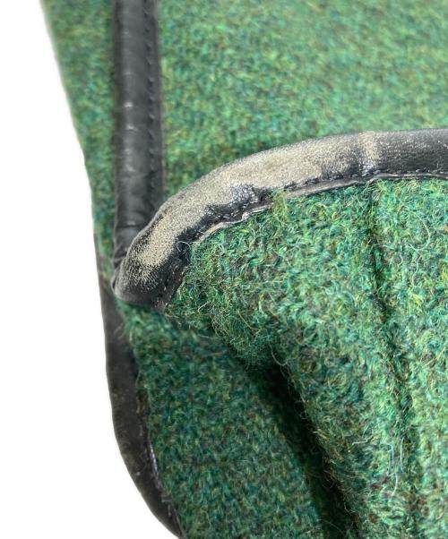 Vivienne Westwood（ヴィヴィアンウエストウッド）Vivienne Westwood (ヴィヴィアンウエストウッド) ショルダーバッグ グリーン×ブラックの古着・服飾アイテム