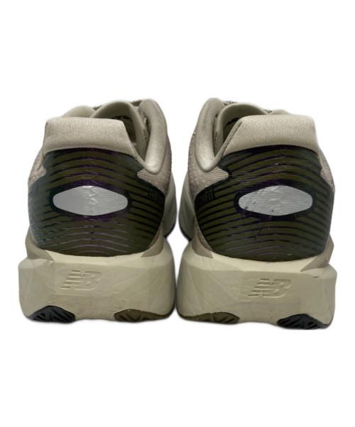 NEW BALANCE（ニューバランス）NEW BALANCE (ニューバランス) FuelCell Rebel v5 グレー×パープル サイズ:27cmの古着・服飾アイテム