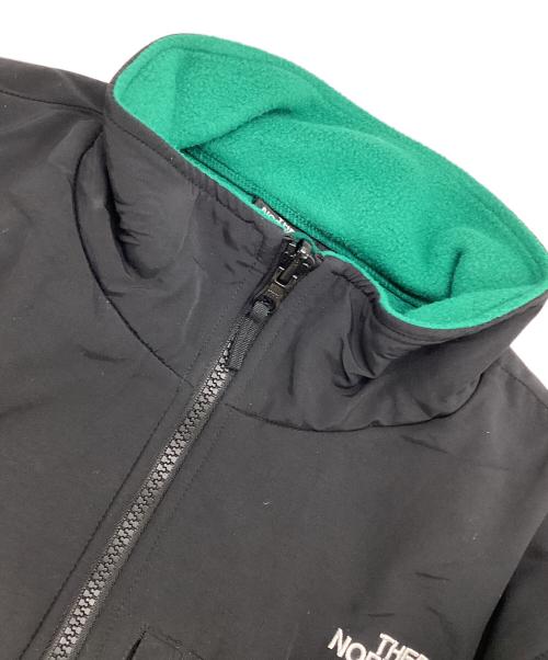 THE NORTH FACE（ザ ノース フェイス）THE NORTH FACE (ザ ノース フェイス) デナリジャケット ブラック×グリーン サイズ:Sの古着・服飾アイテム