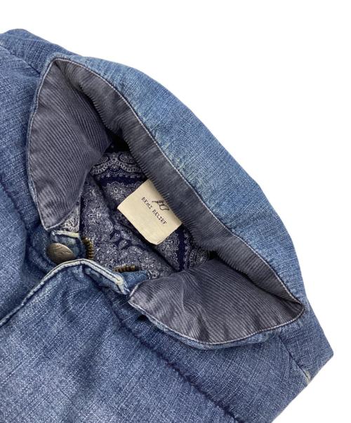 REMI RELIEF（レミレリーフ）REMI RELIEF (レミレリーフ) デニム スタッズ ダウンベスト インディゴ サイズ:Mの古着・服飾アイテム