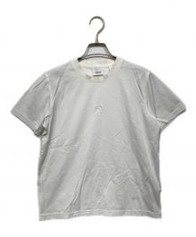 BURBERRY（バーバリー）の古着「モノグラムモチーフ刺繍Tシャツ」｜ホワイト