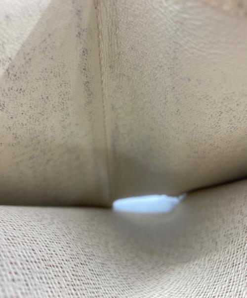 LOUIS VUITTON（ルイ ヴィトン）LOUIS VUITTON (ルイ ヴィトン) 2つ折り財布 ホワイトの古着・服飾アイテム