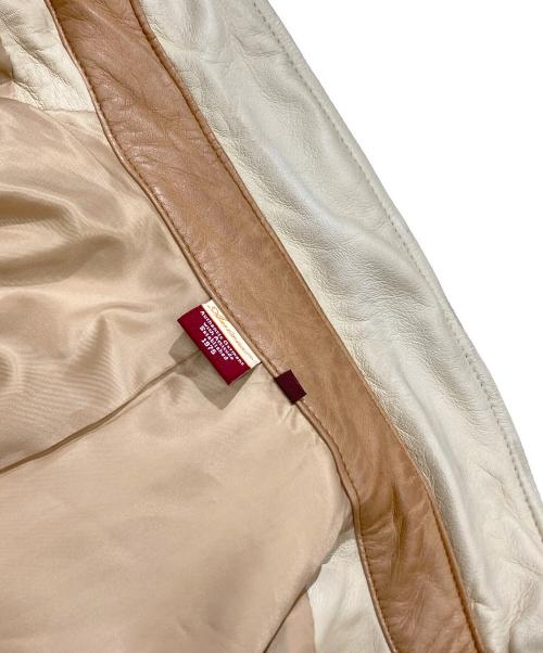 AVIREX（アヴィレックス）AVIREX (アヴィレックス) レザージャケット ベージュ サイズ:Mの古着・服飾アイテム