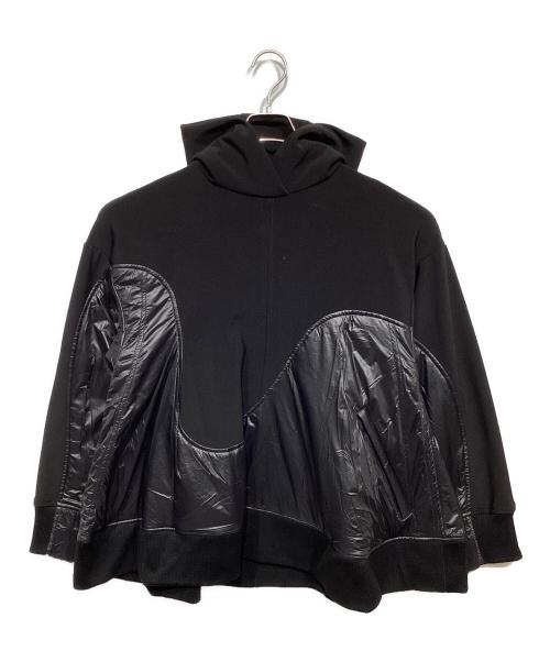 UN3D.（アンスリード）UN3D. (アンスリード) WAVE LINE PADDED HOODIE ブラック サイズ:36の古着・服飾アイテム