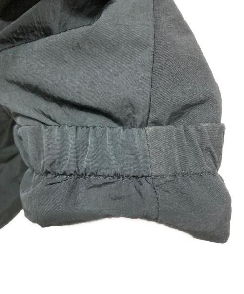 PALACE（パレス）PALACE (パレス) UTILITY IRIDESCENT JACKET VEST ブラック×グリーン サイズ:Mの古着・服飾アイテム