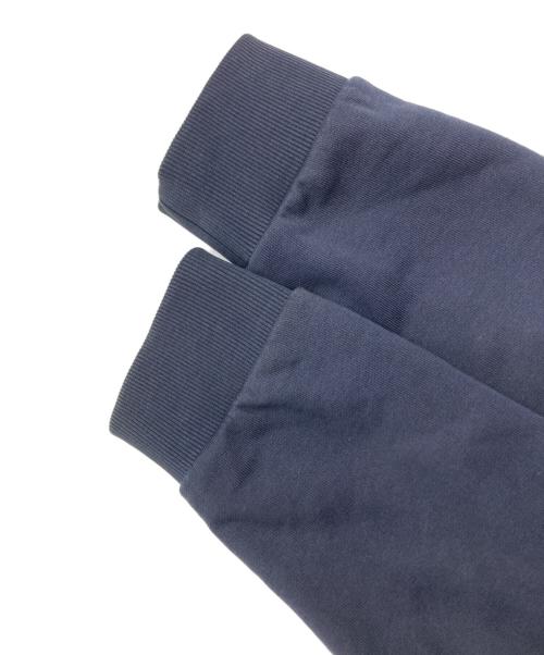 BURBERRY（バーバリー）BURBERRY (バーバリー) 8021970　パイルロゴ プルオーバーパーカー ネイビー サイズ:Mの古着・服飾アイテム