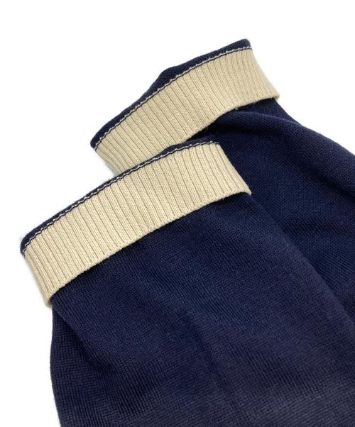 GUCCI（グッチ）GUCCI (グッチ) Bee刺繍 Vネックカーディガン ネイビー×ホワイト サイズ:Lの古着・服飾アイテム