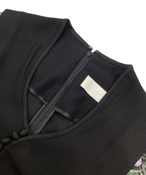 Mame Kurogouchi（マメクロゴウチ）Mame Kurogouchi (マメクロゴウチ) Lace Sleeves I-Line Dress　MM19SS-DR703 ブラック サイズ:2の古着・服飾アイテム