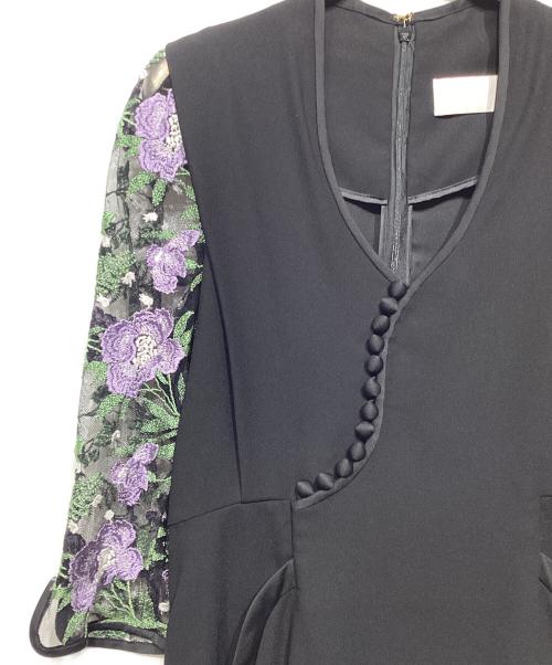 Mame Kurogouchi（マメクロゴウチ）Mame Kurogouchi (マメクロゴウチ) Lace Sleeves I-Line Dress　MM19SS-DR703 ブラック サイズ:2の古着・服飾アイテム