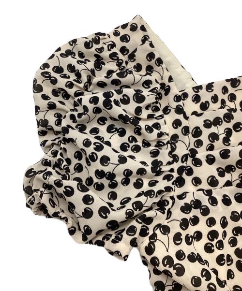 HER LIP TO（ハーリップトゥ）HER LIP TO (ハーリップトゥ) Draped Cherry Pattern Mini One-Piece ベージュ×ブラック サイズ:Sの古着・服飾アイテム