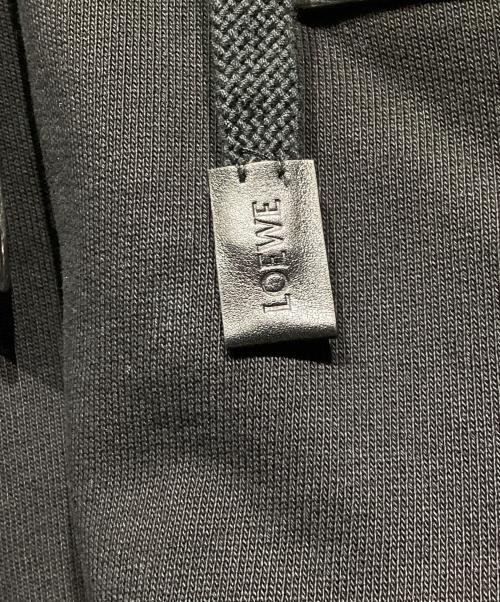LOEWE（ロエベ）LOEWE (ロエベ) CROPPED HOODIE ブラック サイズ:Mの古着・服飾アイテム