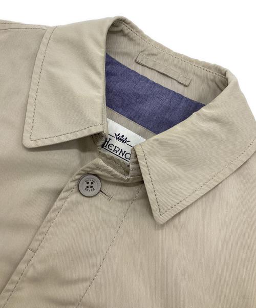 HERNO（ヘルノ）HERNO (ヘルノ) コットンナイロンバルカラーコート ベージュ サイズ:46の古着・服飾アイテム