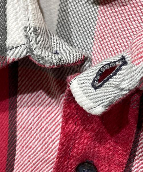 ST JOHN'S BAY（セントジョンズベイ）ST JOHN'S BAY (セントジョンズベイ) 80ｓ　USA製　チェックネルシャツ レッド×ホワイト サイズ:Lの古着・服飾アイテム