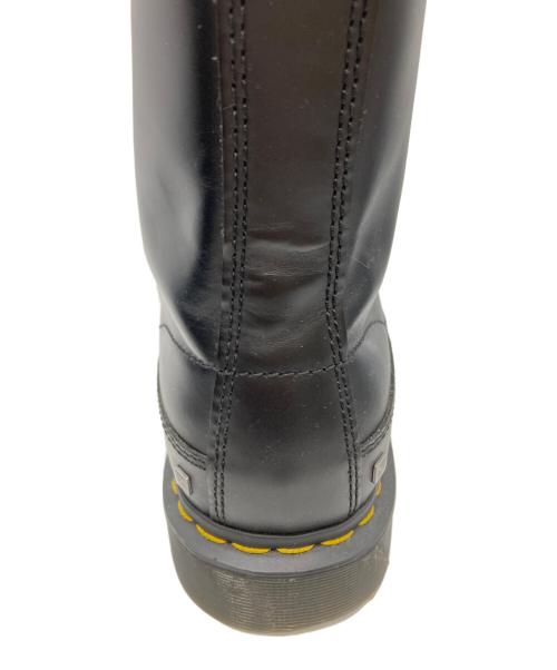 Dr.Martens（ドクターマーチン）Dr.Martens (ドクターマーチン) 1460 STUD Ⅱ 8ホールブーツ ブラック サイズ:UK8の古着・服飾アイテム