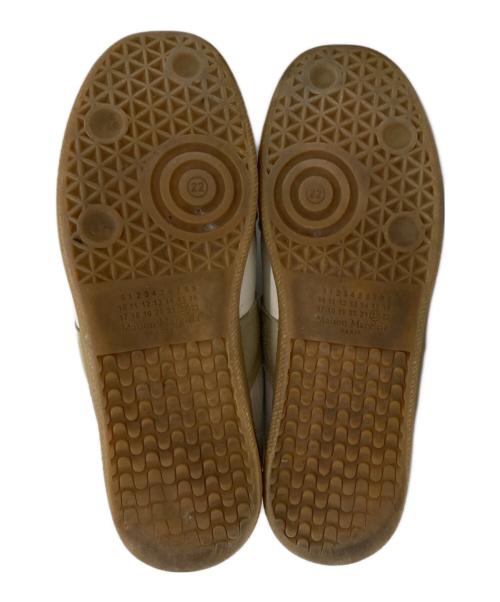 Maison Margiela（メゾンマルジェラ）Maison Margiela (メゾンマルジェラ) ジャーマントレーナー ベージュ×ホワイト サイズ:41の古着・服飾アイテム