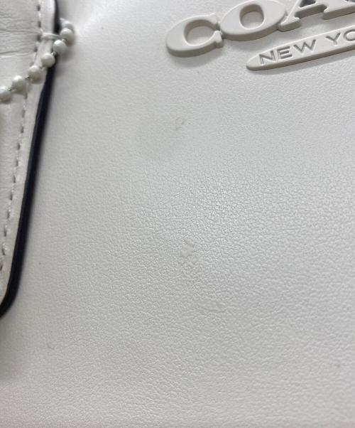 COACH（コーチ）COACH (コーチ) アンドレア キャリーオール 2WAYバッグ ホワイトの古着・服飾アイテム