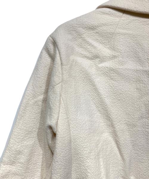CADUNE（カデュネ）CADUNE (カデュネ) 金釦Pコート ホワイト サイズ:36の古着・服飾アイテム