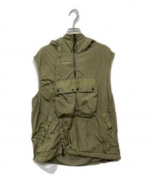 C.P COMPANY（シーピーカンパニー）の古着「ゴーグル付ナイロンパーカーベスト」｜オリーブ