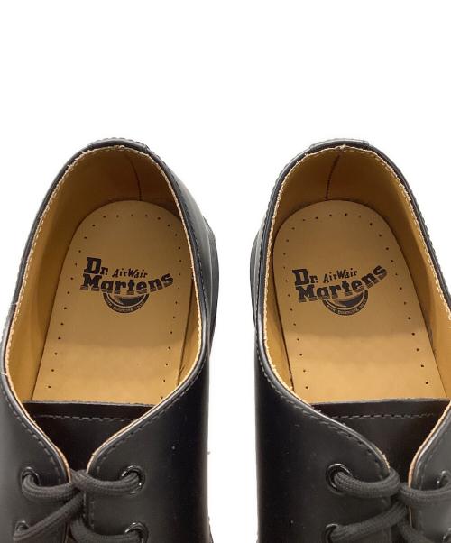 Dr.Martens（ドクターマーチン）Dr.Martens (ドクターマーチン) 3ホールシューズ ブラック サイズ:UK 8の古着・服飾アイテム