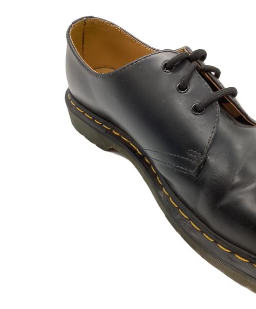 Dr.Martens（ドクターマーチン）Dr.Martens (ドクターマーチン) 3ホールシューズ ブラック サイズ:UK 8の古着・服飾アイテム