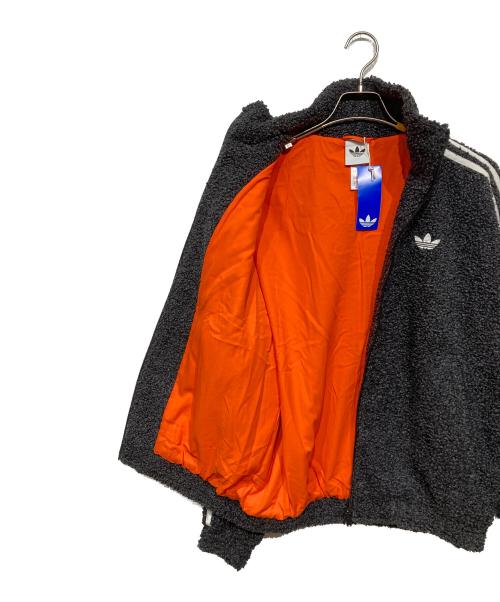 adidas（アディダス）adidas (アディダス) ブークレ ファイヤーバード トラックトップ グレー サイズ:L 未使用品の古着・服飾アイテム