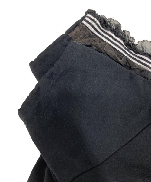 COMME des GARCONS（コムデギャルソン）COMME des GARCONS (コムデギャルソン) 製品染めショルダーフリルジャージー カットソー ブラック サイズ:不明の古着・服飾アイテム
