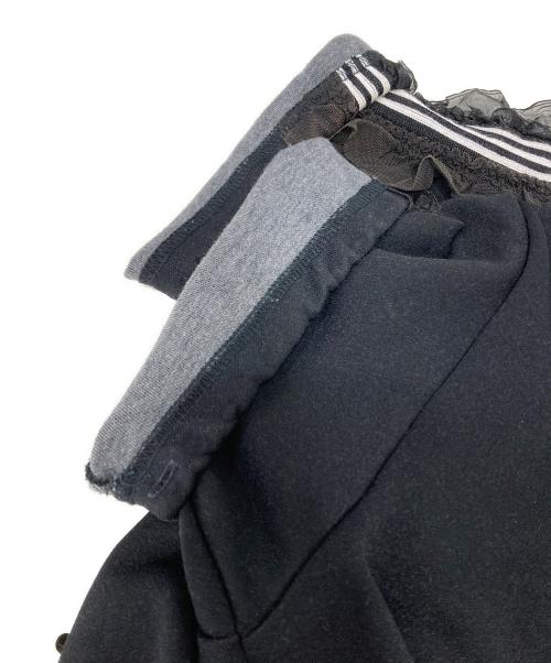 COMME des GARCONS（コムデギャルソン）COMME des GARCONS (コムデギャルソン) 製品染めショルダーフリルジャージー カットソー ブラック サイズ:不明の古着・服飾アイテム