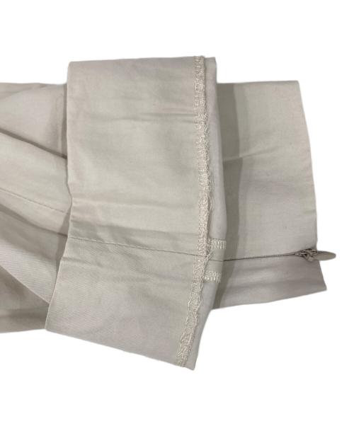 MIU MIU（ミュウミュウ）MIU MIU (ミュウミュウ) 裾ジップベルテッドパンツ ベージュ サイズ:38の古着・服飾アイテム